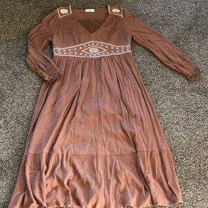V Neck long Sleeve Embroidered Dress